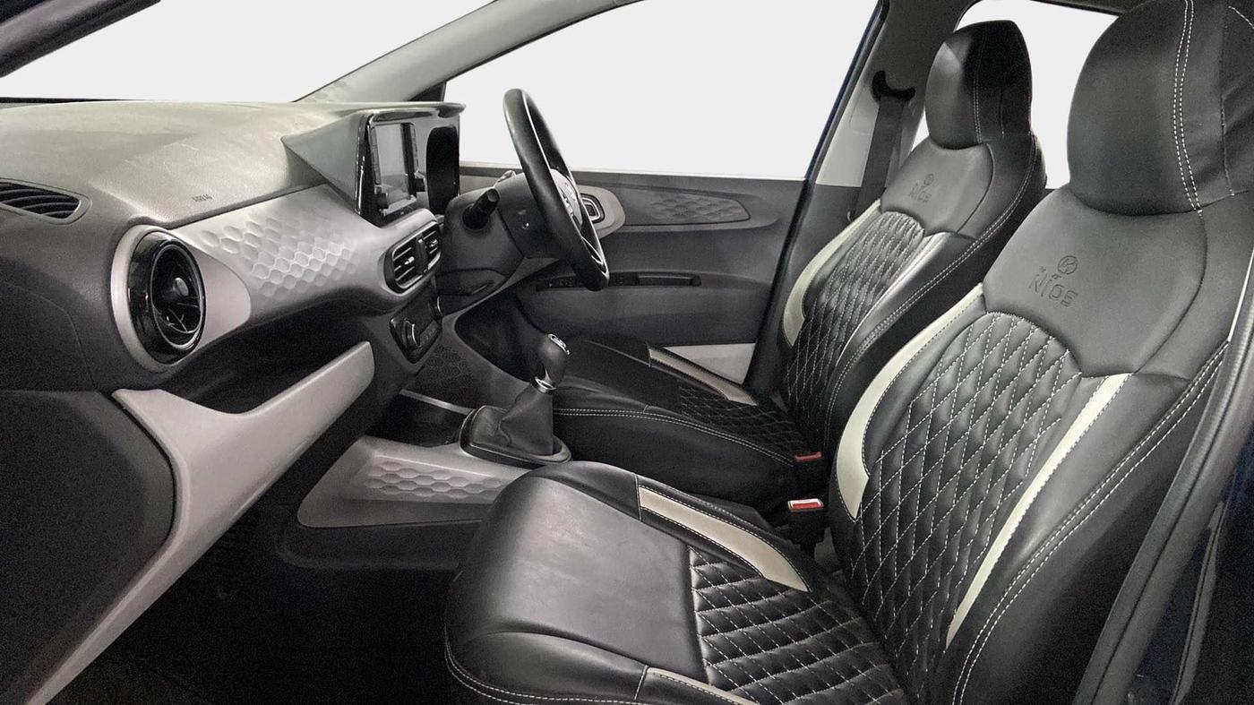 2021 Hyundai GRAND I10 NIOS SPORTZ 1.2 KAPPA VTVT, Petrol, Manual, 27,661 km, Right Side Front Door Cabin