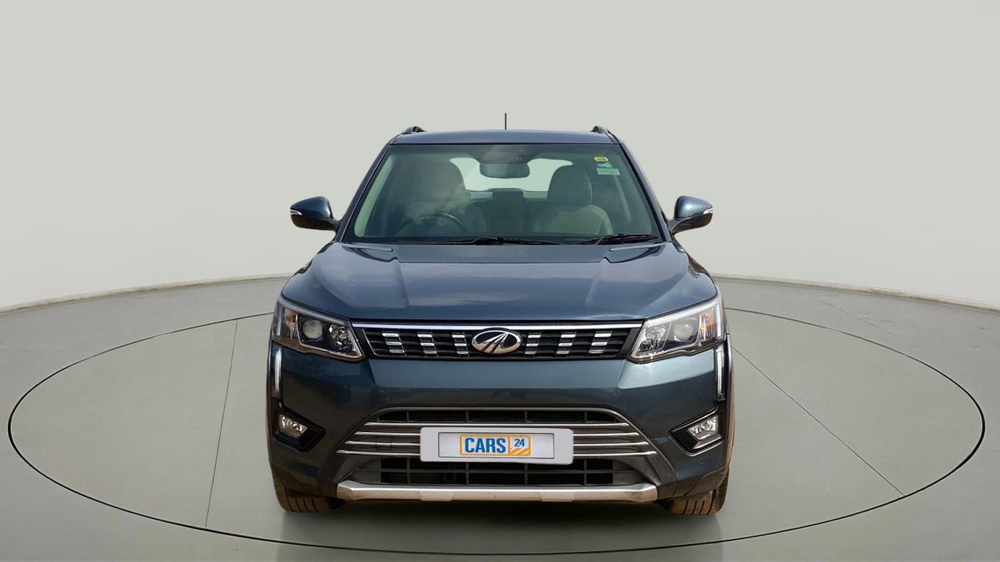 2020 Mahindra XUV300 W8 (O) 1.5 DIESEL, Diesel, Manual, 52,777 km, Front