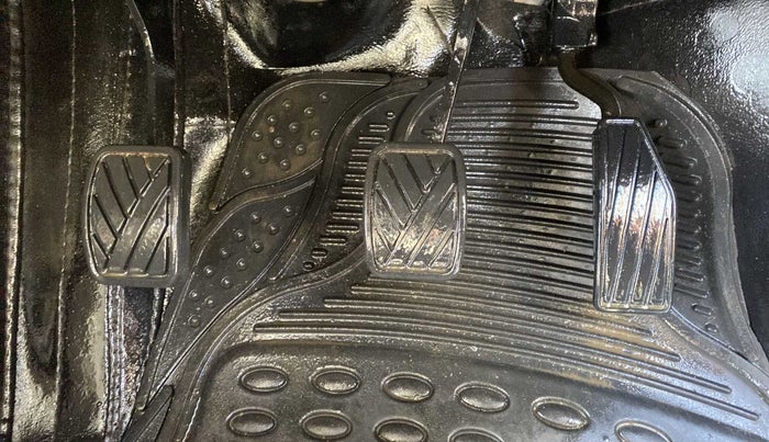 2020 Maruti IGNIS SIGMA 1.2, Petrol, Manual, 15,769 km, Pedals