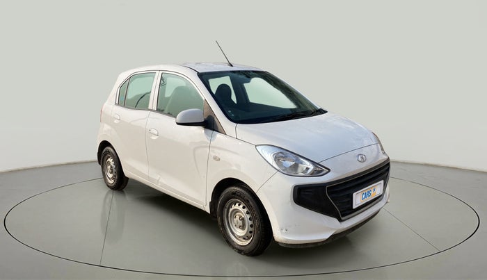 2021 Hyundai NEW SANTRO MAGNA, Petrol, Manual, 13,752 km, Right Front Diagonal