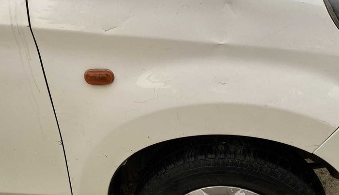 2015 Maruti Alto 800 LXI, Petrol, Manual, 35,796 km, Right fender - Minor scratches