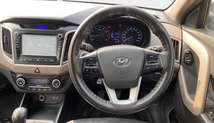 2015 Hyundai Creta SX PLUS 1.6 PETROL, Petrol, Manual, 55,194 km, Steering Wheel Close Up
