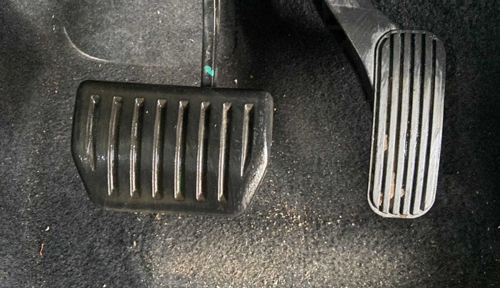 2020 Tata Harrier XZA PLUS 2.0L DARK EDITION, Diesel, Automatic, 39,334 km, Pedals