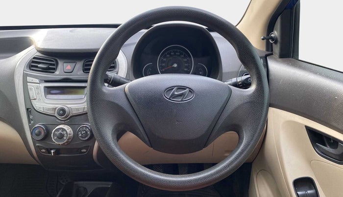 2013 Hyundai Eon MAGNA +, Petrol, Manual, 62,921 km, Steering Wheel Close Up