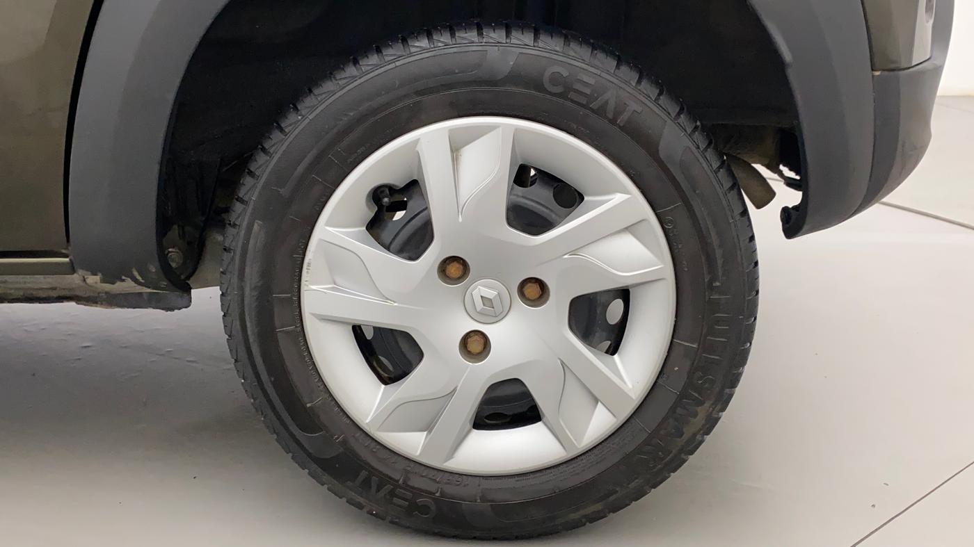 2020 Renault Kwid RXL 1.0 AMT, Petrol, Automatic, 33,195 km, Left Rear Wheel