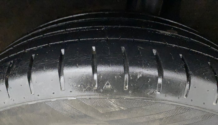 2019 Maruti Baleno ALPHA PETROL 1.2, Petrol, Manual, 39,675 km, Left Rear Tyre Tread