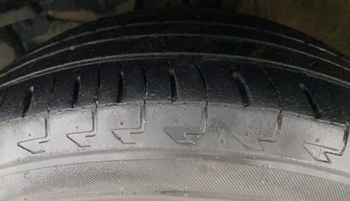 2017 Honda WR-V 1.2L I-VTEC VX MT, Petrol, Manual, 32,758 km, Left Front Tyre Tread