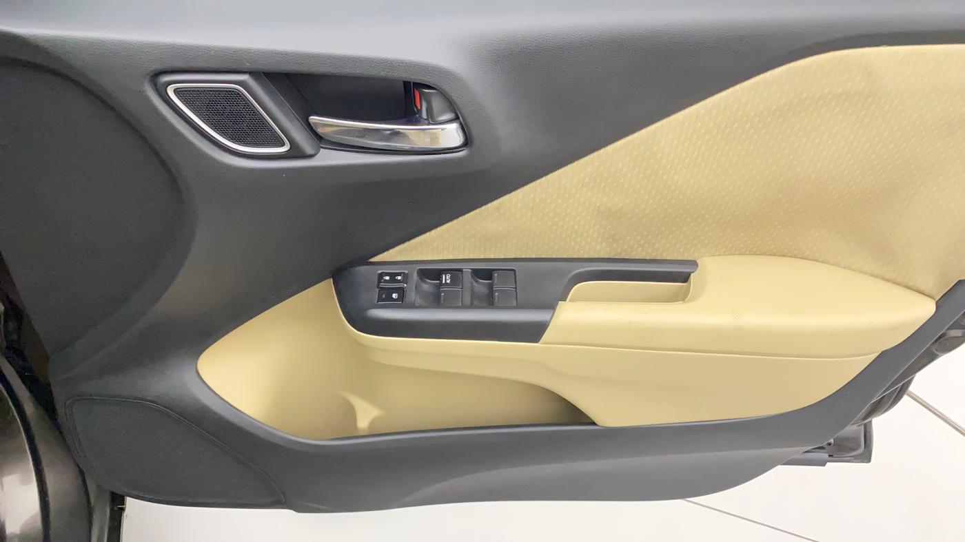 2019 Honda City 1.5L I-VTEC VX, Petrol, Manual, 41,697 km, Driver Side Door Panels Control