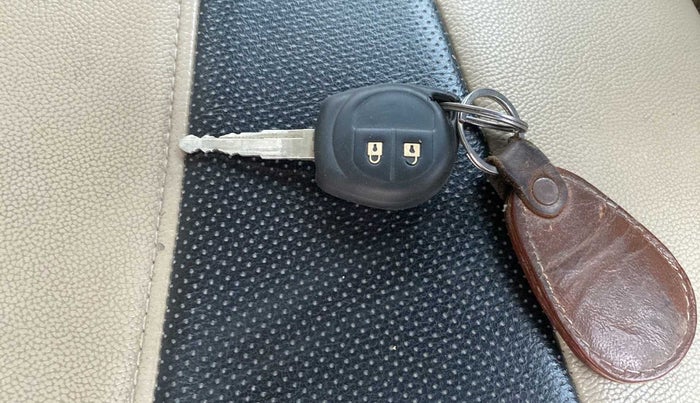 2018 Maruti Dzire VXI, Petrol, Manual, 71,291 km, Key Close Up