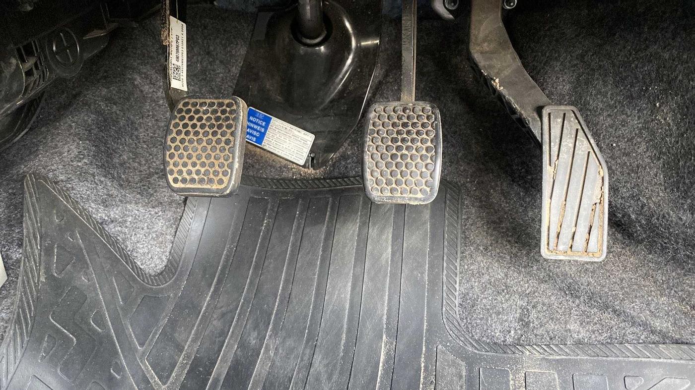 2021 Maruti Alto VXI, Petrol, Manual, 4,961 km, Pedals