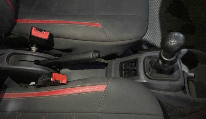 2016 Maruti Alto 800 LXI, Petrol, Manual, 26,791 km, Gear Lever