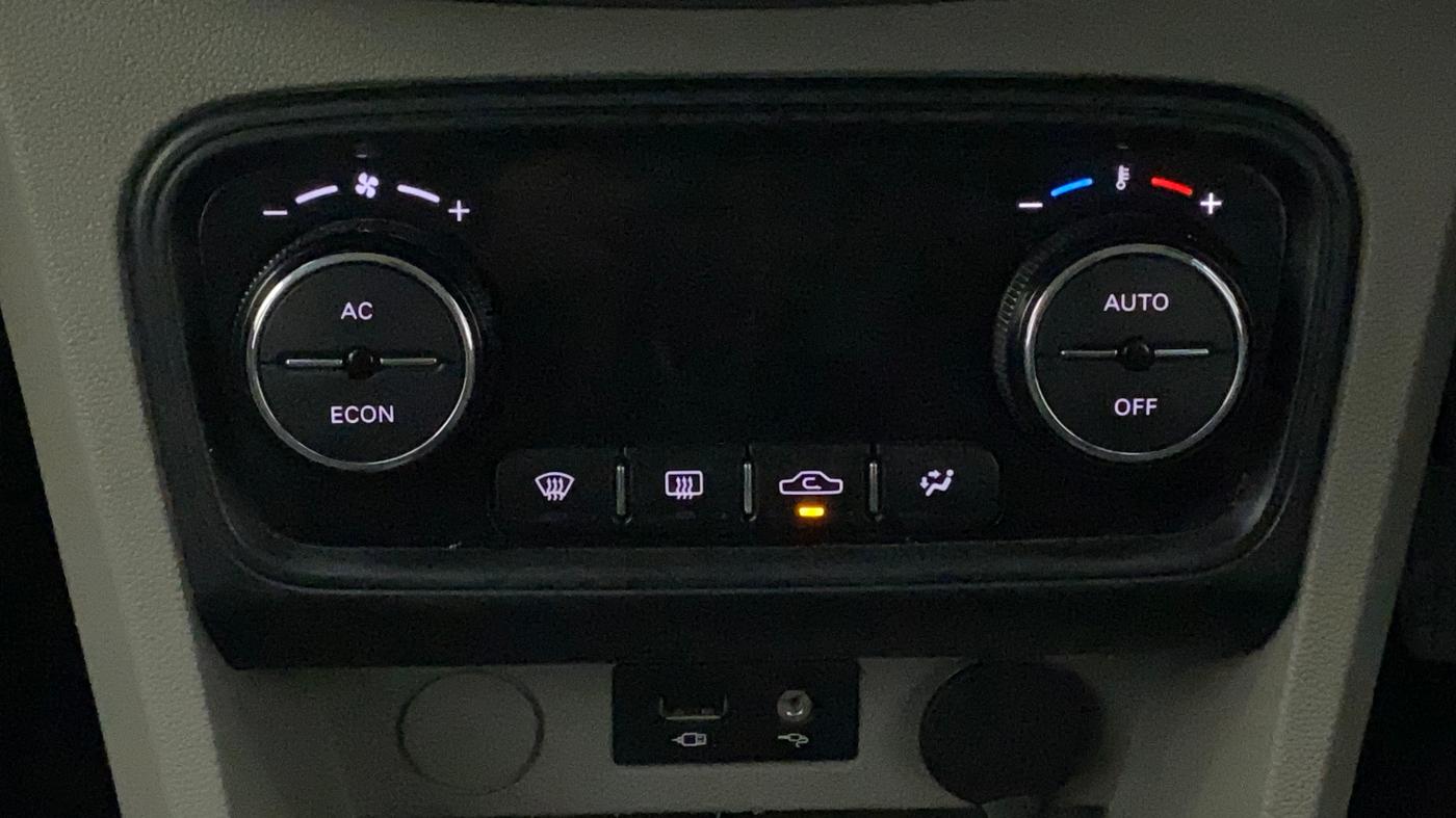2019 Tata Tiago XZ PLUS PETROL, Petrol, Manual, 44,183 km, Automatic Climate Control