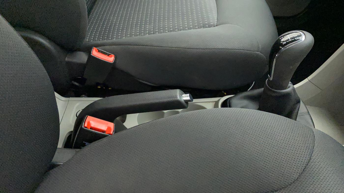 2019 Tata Tiago XZ PLUS PETROL, Petrol, Manual, 44,183 km, Gear Lever