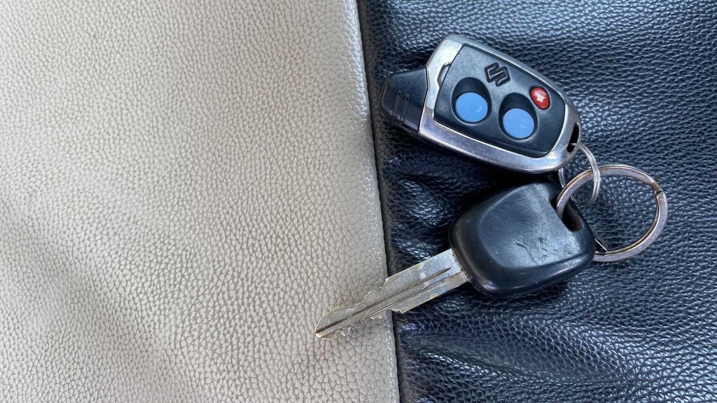2021 Maruti Alto LXI, Petrol, Manual, 27,589 km, Key Close Up