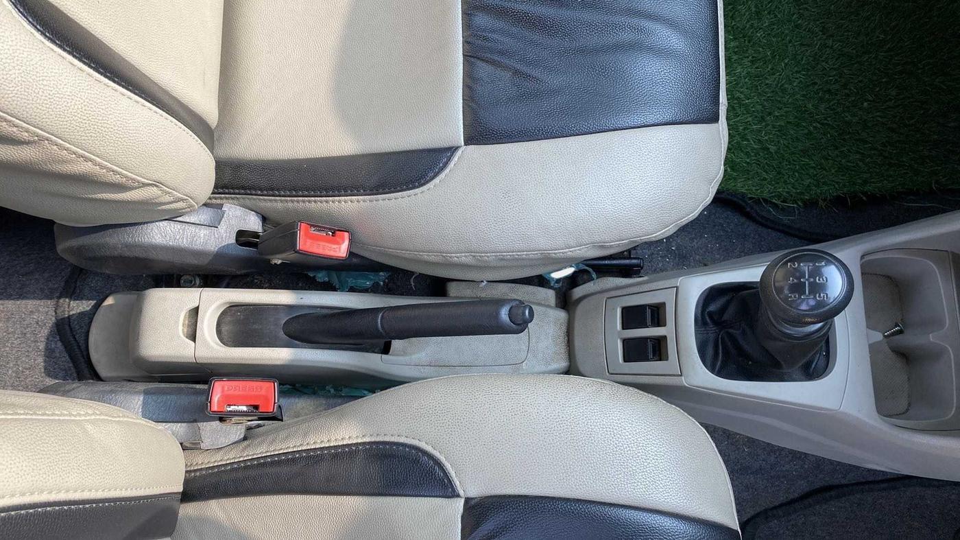 2021 Maruti Alto LXI, Petrol, Manual, 27,589 km, Gear Lever
