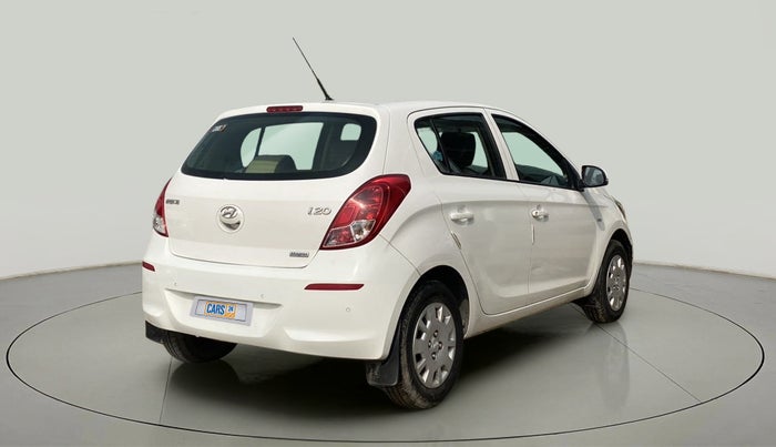 2013 Hyundai i20 MAGNA (O) 1.2, Petrol, Manual, 66,422 km, Right Back Diagonal