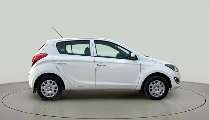 2013 Hyundai i20 MAGNA (O) 1.2, Petrol, Manual, 66,422 km, Right Side