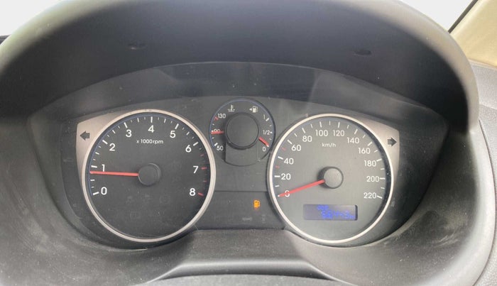 2013 Hyundai i20 MAGNA (O) 1.2, Petrol, Manual, 66,422 km, Odometer Image