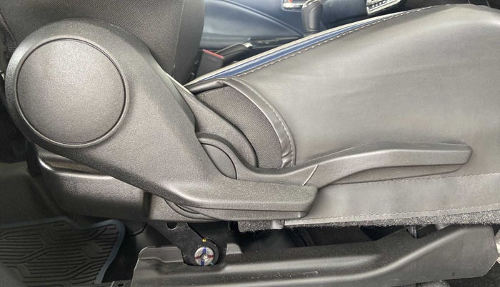 2022 Maruti Baleno ZETA PETROL 1.2, Petrol, Manual, 6,602 km, Driver Side Adjustment Panel