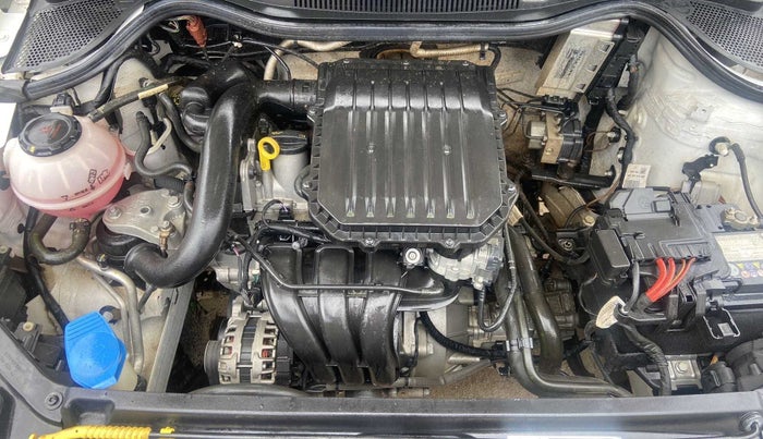 2019 Volkswagen Polo COMFORTLINE 1.0L TSI, Petrol, Manual, 8,615 km, Open Bonet