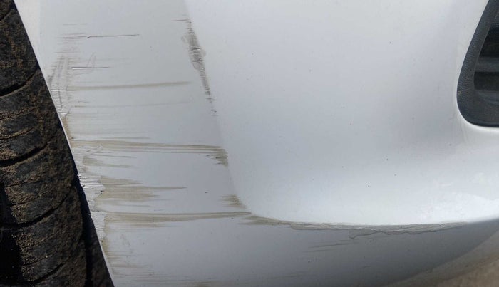 2019 Volkswagen Polo COMFORTLINE 1.0L TSI, Petrol, Manual, 8,615 km, Front bumper - Minor scratches