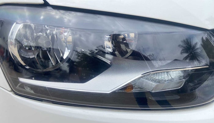 2019 Volkswagen Polo COMFORTLINE 1.0L TSI, Petrol, Manual, 8,615 km, Right headlight - Minor scratches