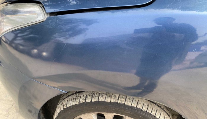 2016 Maruti Baleno ZETA DIESEL 1.3, Diesel, Manual, 98,068 km, Left fender - Minor scratches