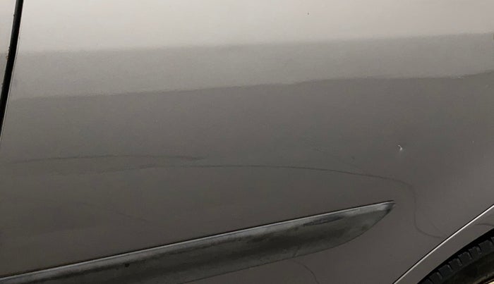 2013 Maruti Swift VXI, Petrol, Manual, 1,05,295 km, Rear left door - Slightly dented