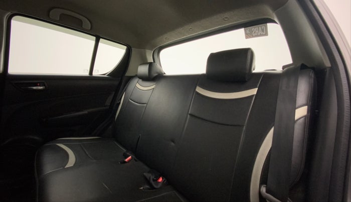 2013 Maruti Swift VXI, Petrol, Manual, 1,05,295 km, Right Side Rear Door Cabin