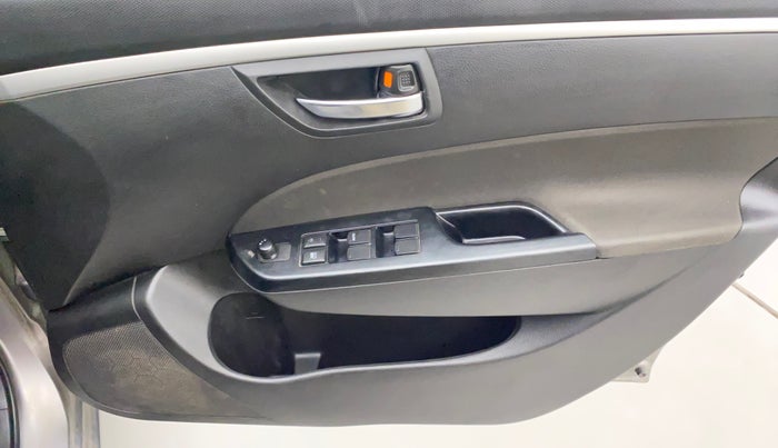 2013 Maruti Swift VXI, Petrol, Manual, 1,05,295 km, Driver Side Door Panels Control