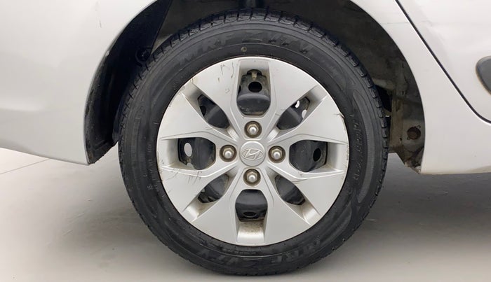 2015 Hyundai Xcent S 1.2, Petrol, Manual, 55,418 km, Right Rear Wheel
