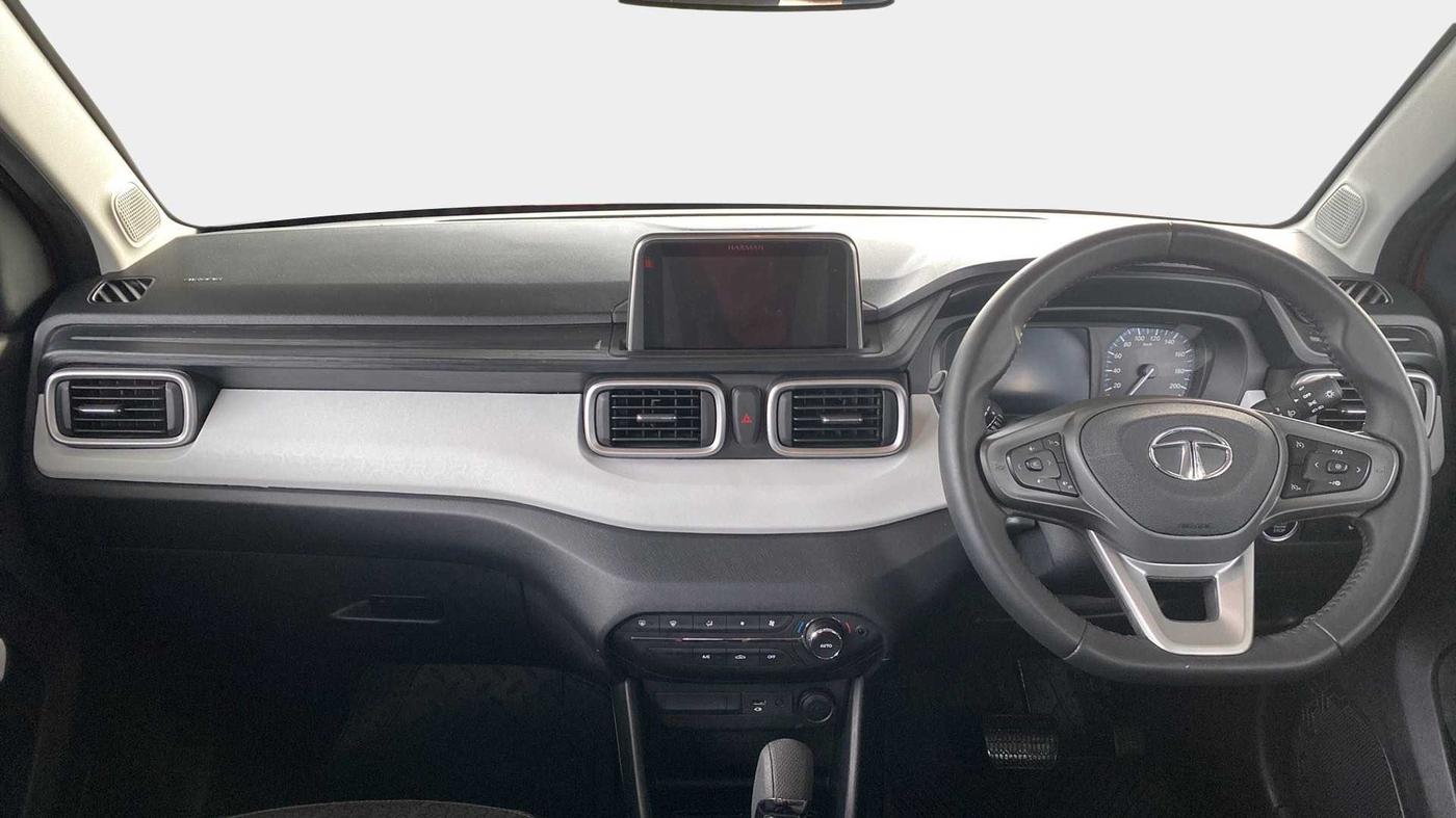 2023 Tata PUNCH CREATIVE AMT 1.2 RTN DUAL TONE, Petrol, Automatic, 4,741 km, Dashboard