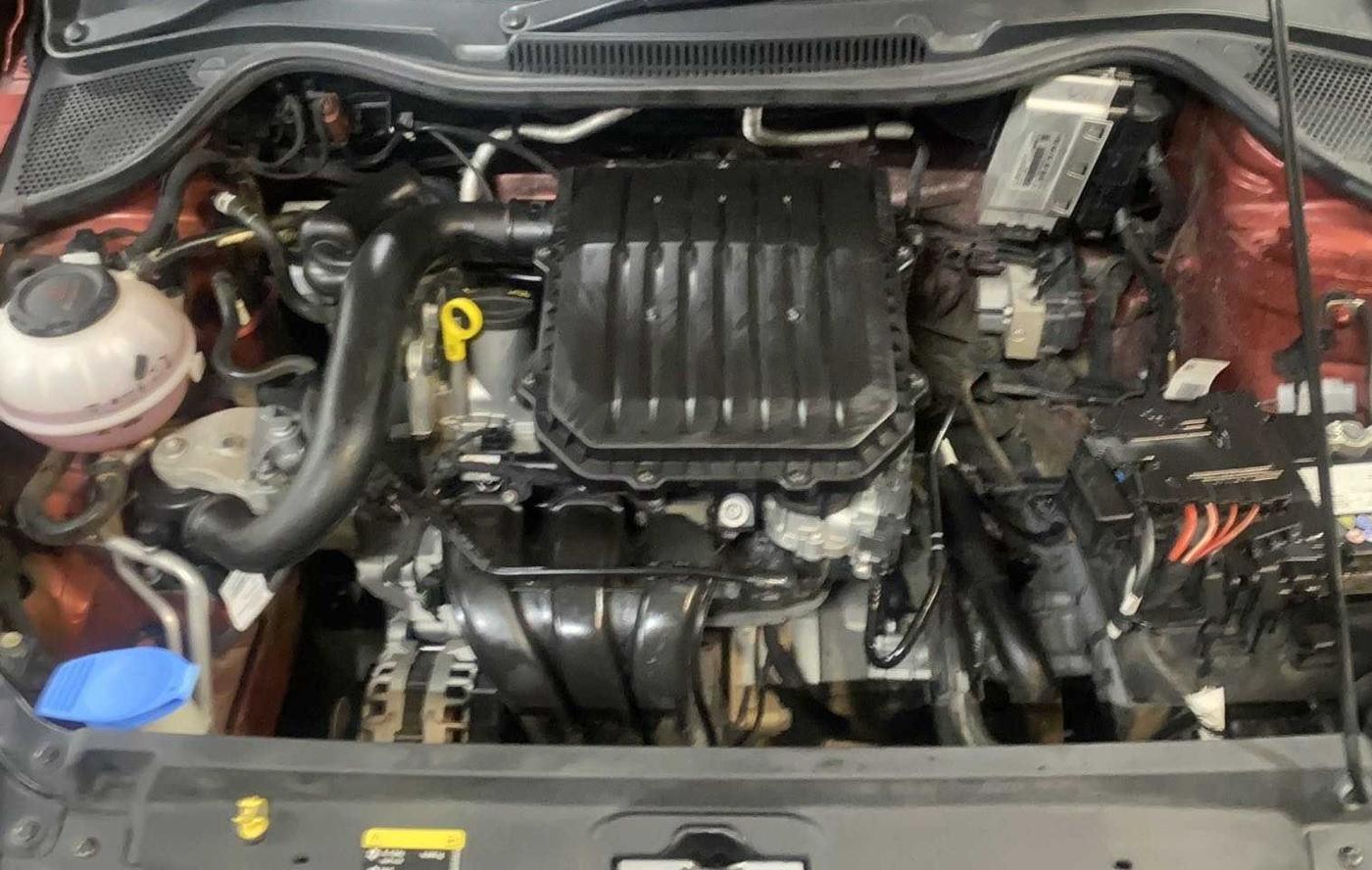 2019 Volkswagen Polo HIGHLINE PLUS 1.0, Petrol, Manual, 26,031 km, Open Bonet