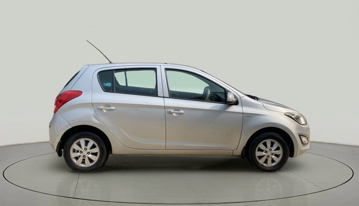 2012 Hyundai i20 SPORTZ 1.2, Petrol, Manual, 96,454 km, Right Side View