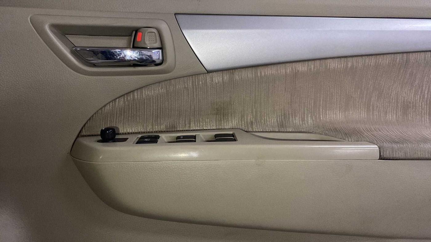 2012 Maruti Ertiga VDI, Diesel, Manual, 46,579 km, Driver Side Door Panels Control