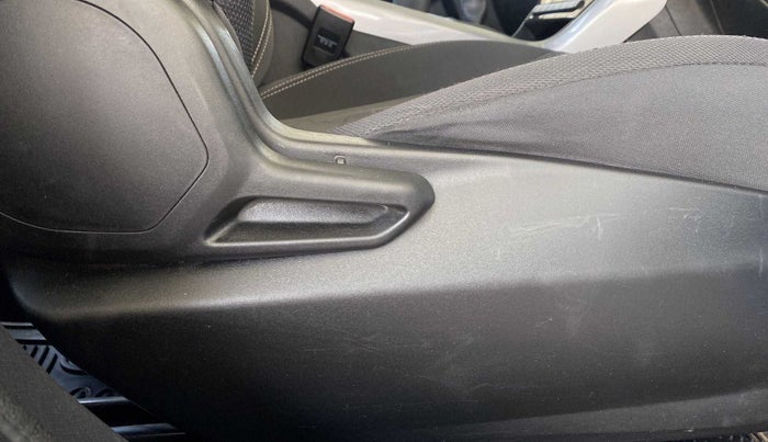 2021 Tata NEXON XM PETROL, Petrol, Manual, 35,294 km, Driver Side Adjustment Panel