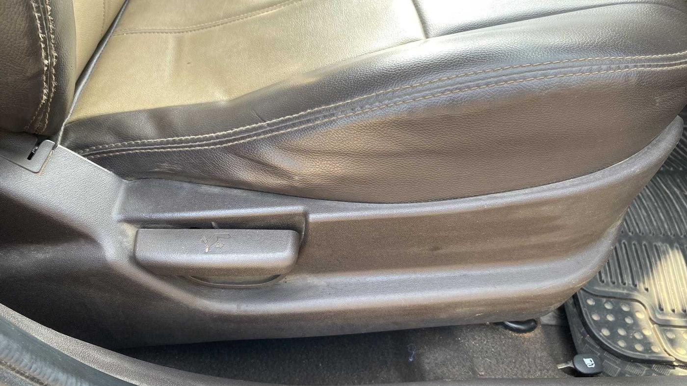 2010 Hyundai i20 MAGNA 1.2, Petrol, Manual, 41,971 km, Driver Side Adjustment Panel