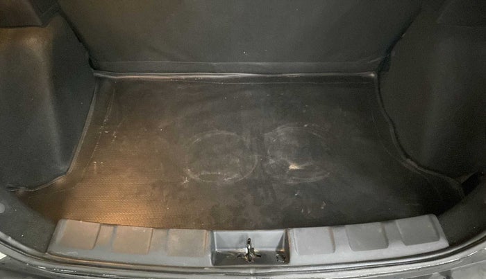 2022 Tata NEXON XM PETROL, Petrol, Manual, 5,125 km, Boot Inside