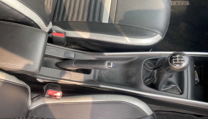 2018 Maruti Baleno ALPHA PETROL 1.2, Petrol, Manual, 20,734 km, Gear Lever
