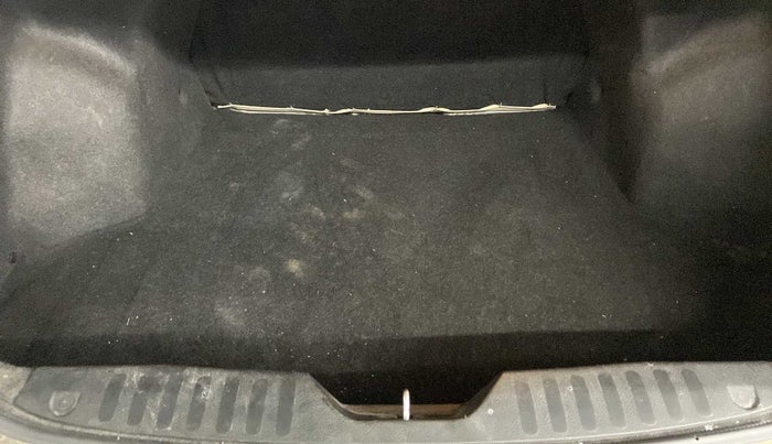 2021 Maruti Ciaz SIGMA 1.5 SHVS MT  PETROL, Petrol, Manual, 41,549 km, Boot Inside