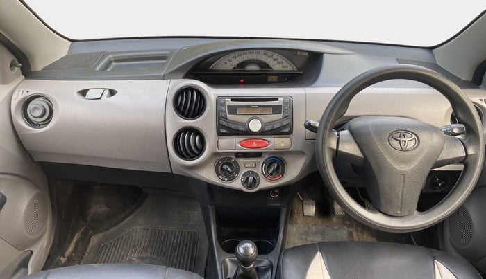 2011 Toyota Etios G, Petrol, Manual, 90,689 km, Dashboard