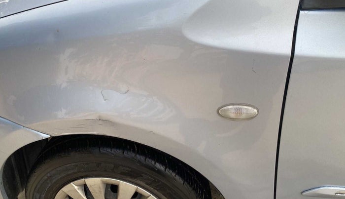 2011 Toyota Etios G, Petrol, Manual, 90,689 km, Left fender - Slightly dented