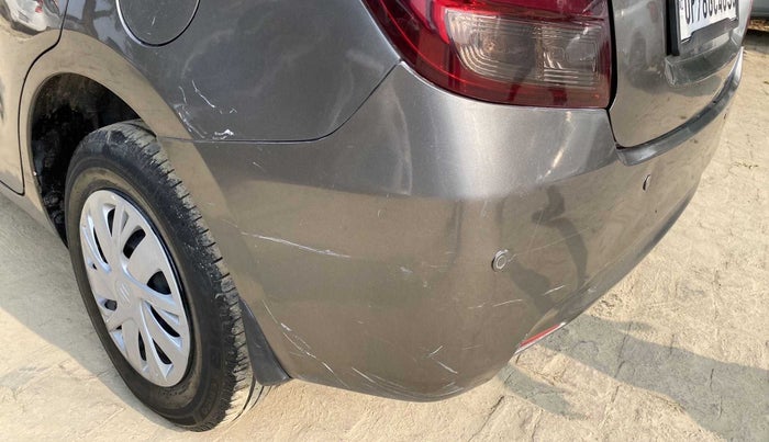 2020 Maruti Dzire VXI, Petrol, Manual, 34,050 km, Rear bumper - Minor scratches