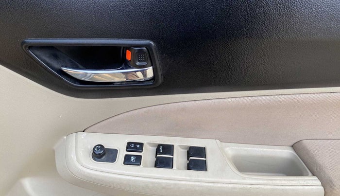2020 Maruti Dzire VXI, Petrol, Manual, 34,050 km, Driver Side Door Panels Control