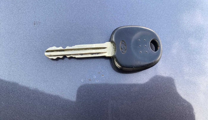 2014 Hyundai Eon ERA +, Petrol, Manual, 44,121 km, Key Close Up