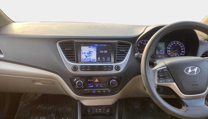 2018 Hyundai Verna 1.6 VTVT SX, Petrol, Manual, 30,543 km, Air Conditioner