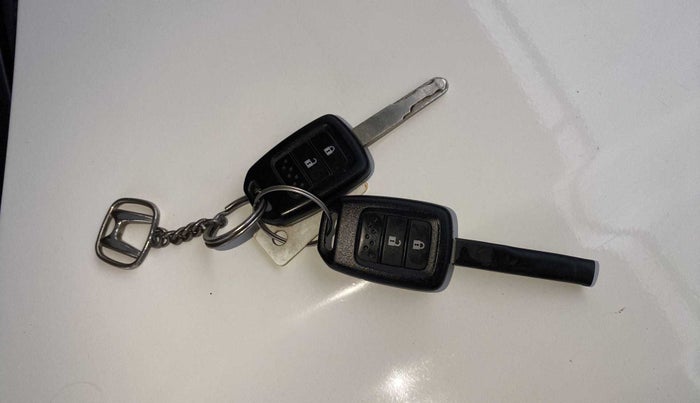 2015 Honda City 1.5L I-VTEC V MT, Petrol, Manual, 34,533 km, Key Close Up