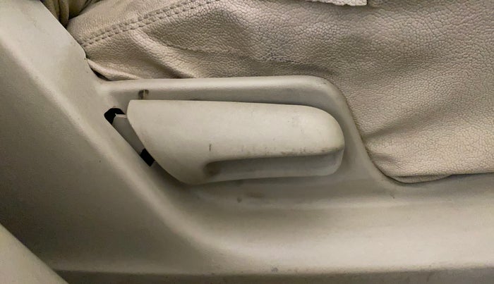 2015 Maruti Swift Dzire VXI, Petrol, Manual, 64,892 km, Driver Side Adjustment Panel