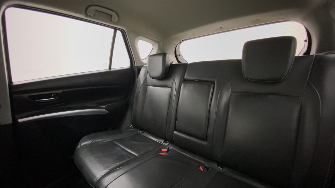 2018 Maruti S Cross ALPHA SHVS, Diesel, Manual, 1,49,171 km, Right Side Door Cabin View