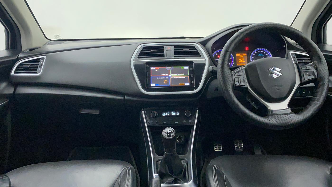 2018 Maruti S Cross ALPHA SHVS, Diesel, Manual, 1,49,171 km, Dashboard View
